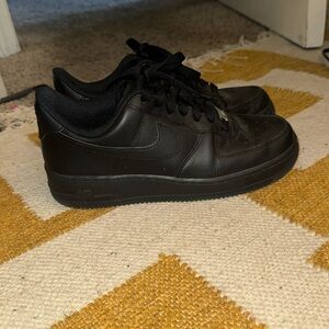 Women’s Black Nike Air Force 1